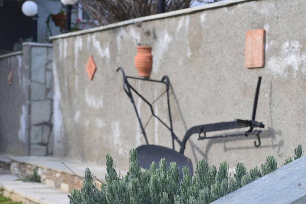 Triple H Villa Golos Dış mekan fotoğraf
