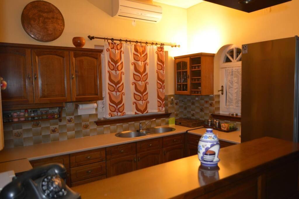 Triple H Villa Golos Dış mekan fotoğraf
